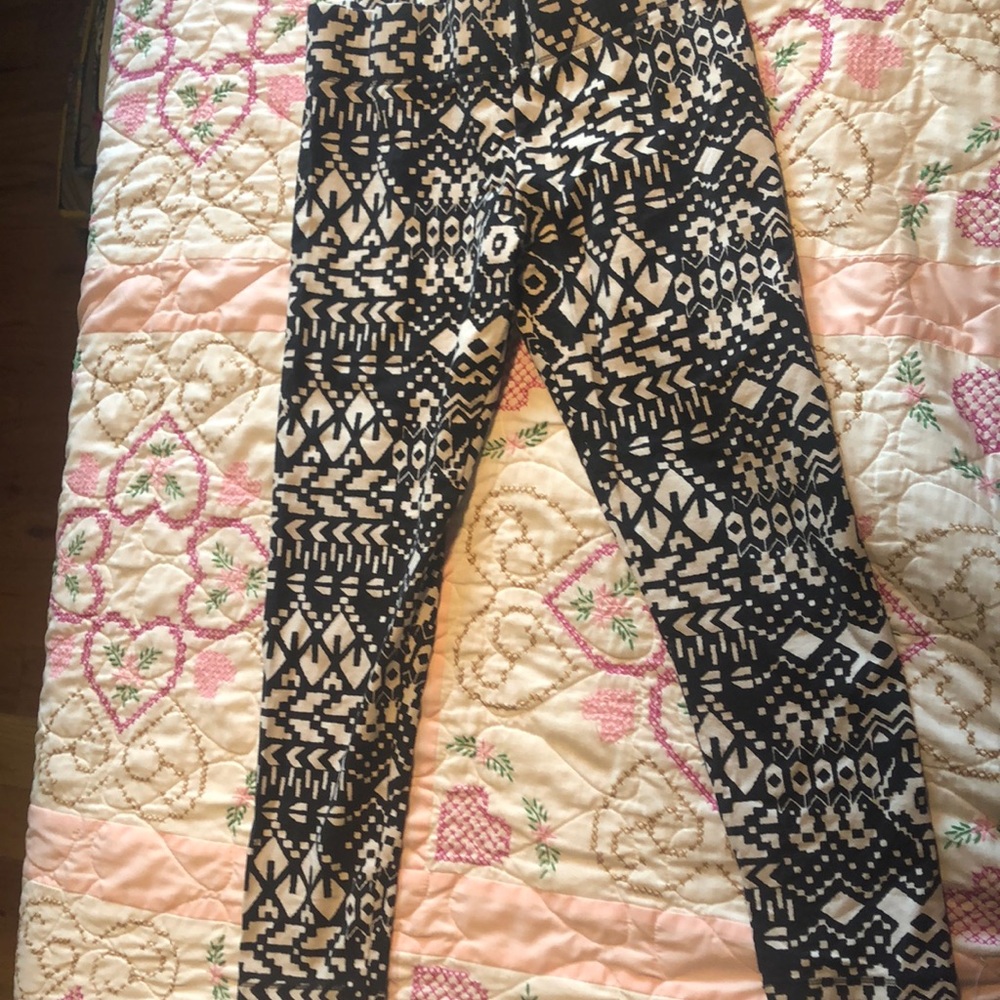 Black and white leggings